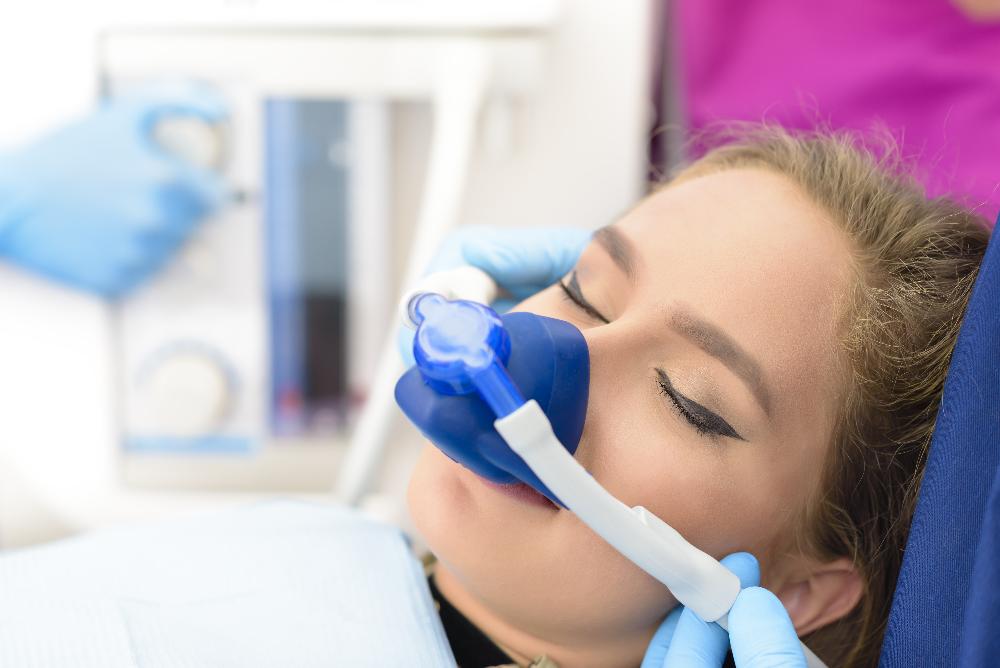 patient receiving sedation dentistry | sedation dentistry dumbo 